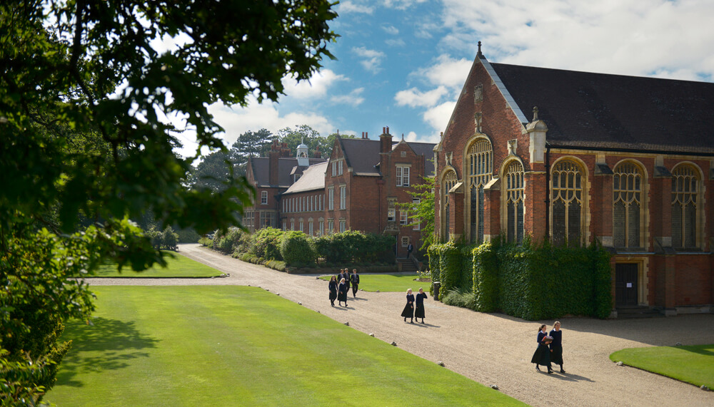 English in Britain Boarding Schools Cambridge